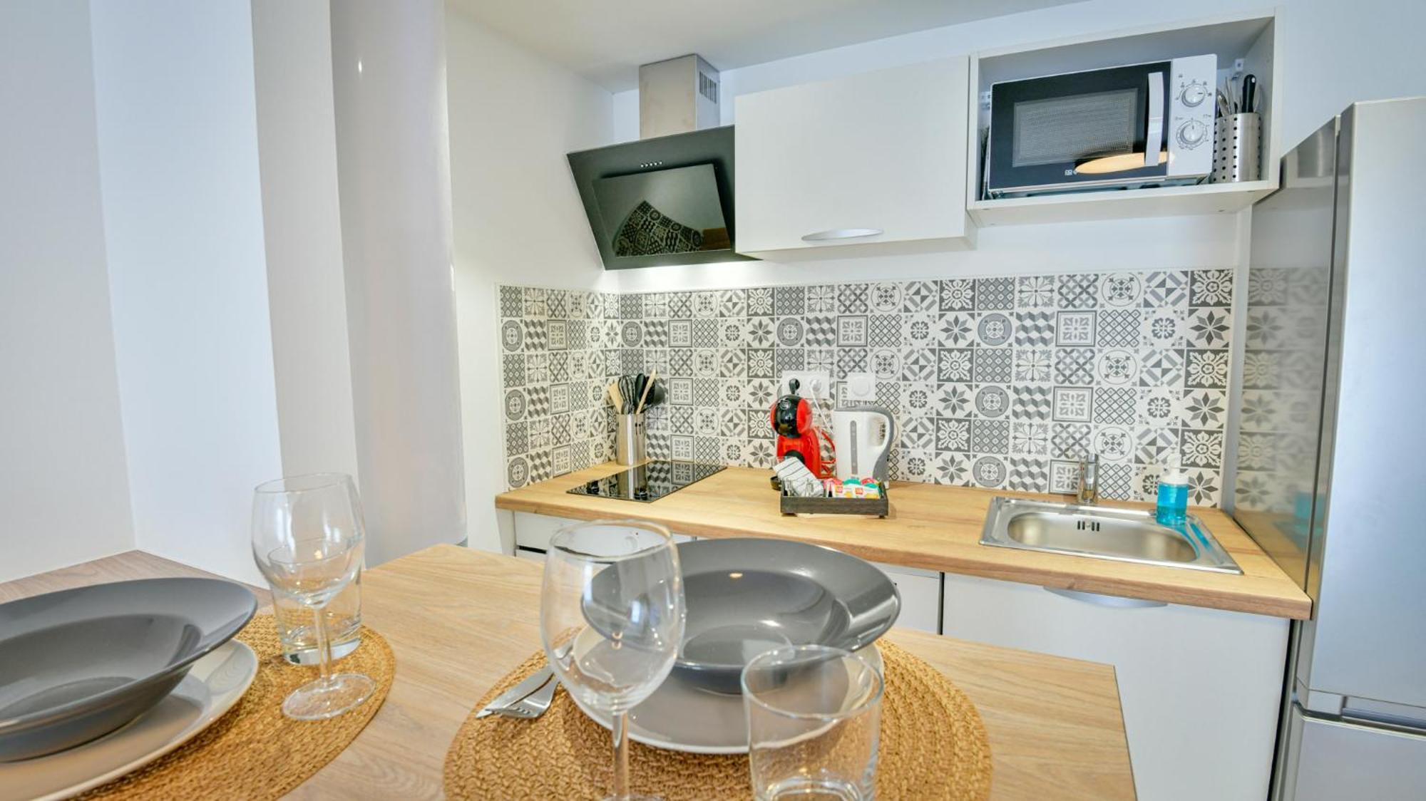 Studio Magda - Fibre Et Tv - Calme Et Confortable Сен-Кантен Экстерьер фото